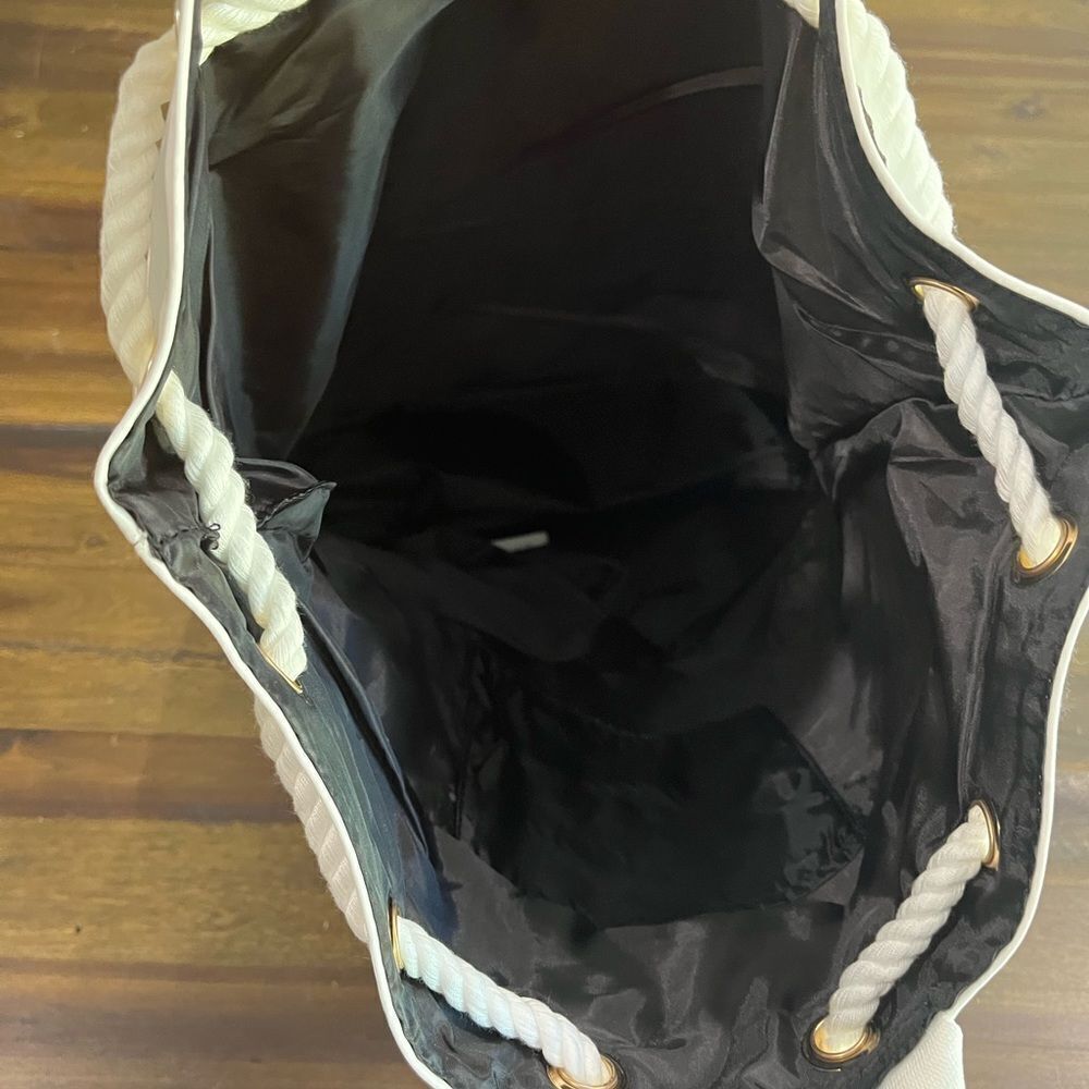 NWOT Victoria's Secret Beach Drawstring Backpack - Picture 7 of 8